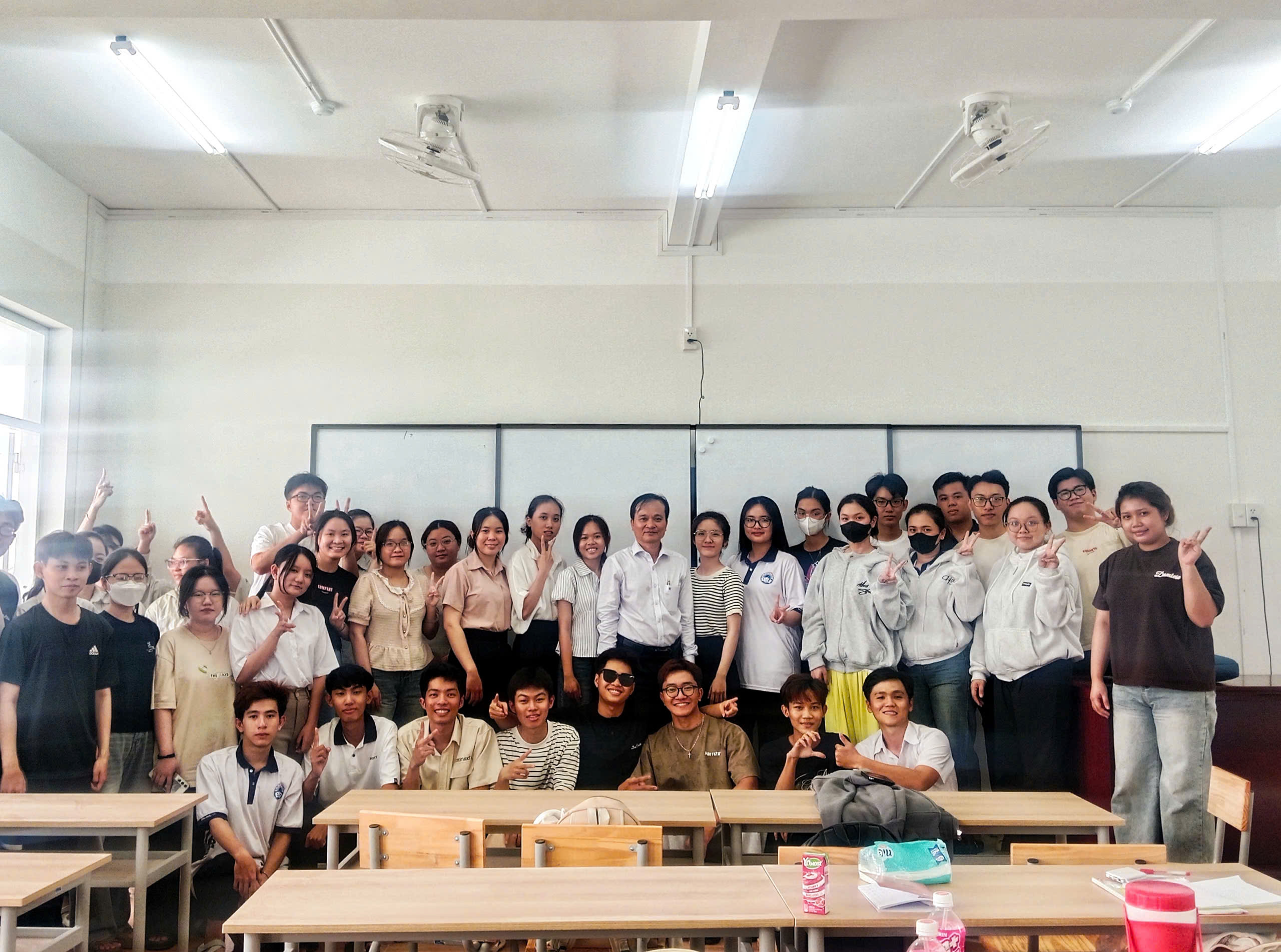 BỘ MÔN QUẢN TRỊ KINH DOANH TỔ CHỨC MỜI GIẢNG CHUYÊN ĐỀ " HOẠCH ĐỊNH TỒN KHO TRONG DOANH NGHIỆP"